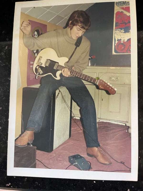Hofner (model TBC) owned by John B