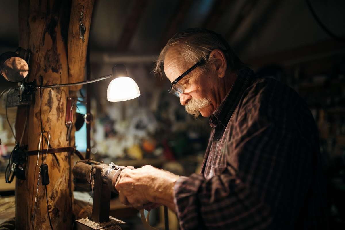 Guitar Luthier