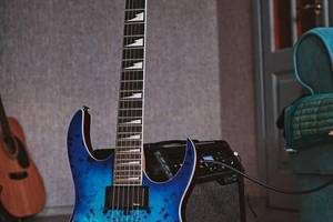 thumbnail for Best Strings for Ibanez: Top Picks for RG, S, JEM & AZ (2026)