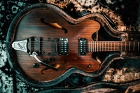 featured image thumbnail for post Best Strings for Epiphone: Top Picks for Les Paul, SG & Casino (2026)